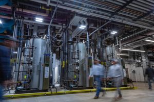Operación y optimización de boiler industrial: Balanceando eficiencia y seguridad en manufactura productiva